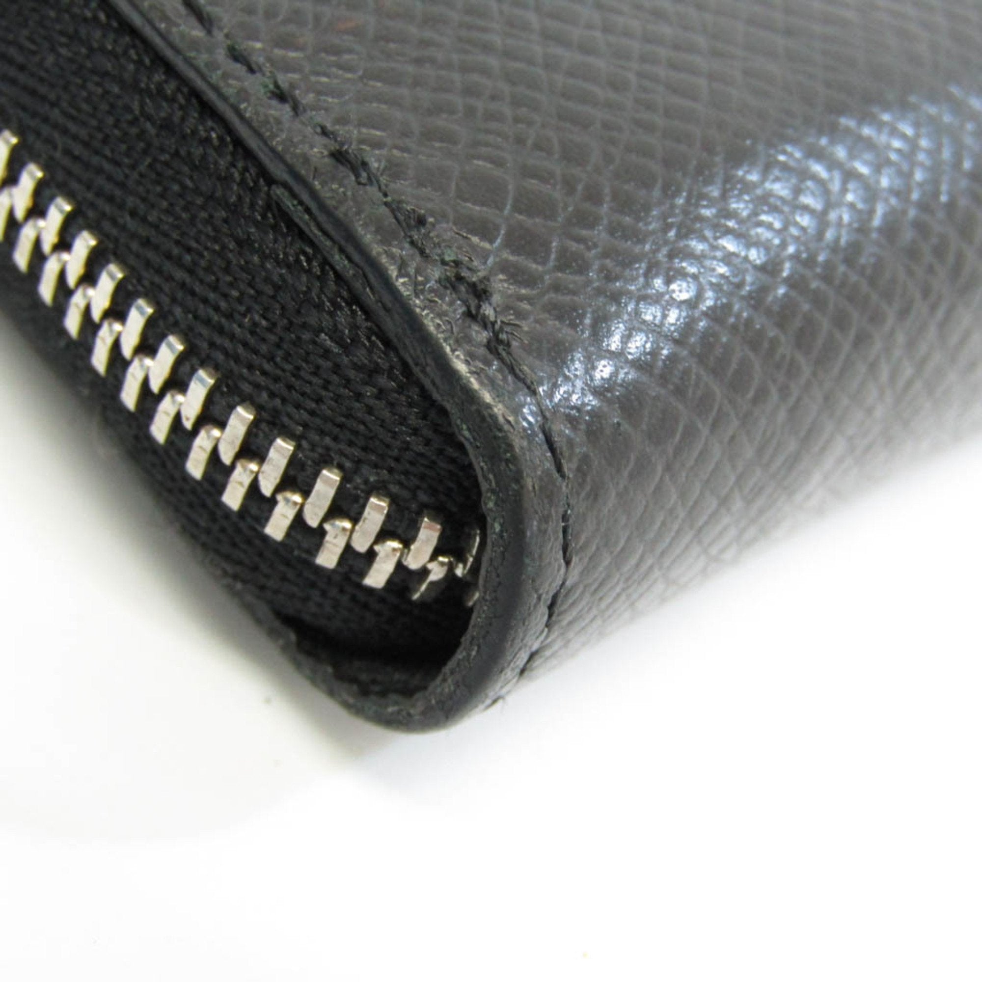 Louis Vuitton Black Leather Wallet (Pre-Owned)