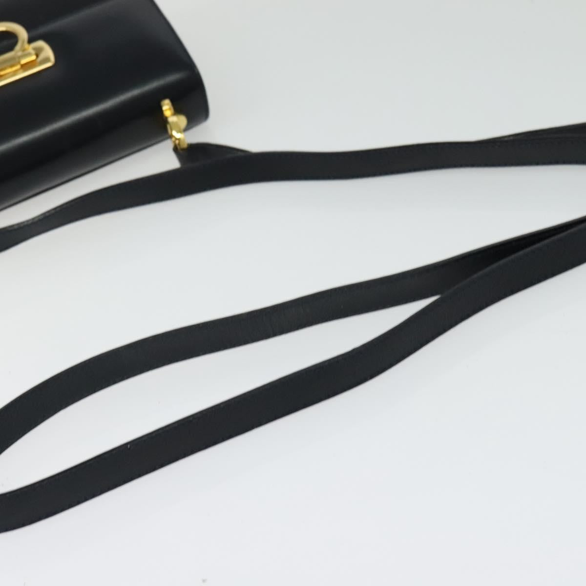Salvatore Ferragamo Gancini Leather Black Leather Shoulder Bag Bag (Pre-Owned)