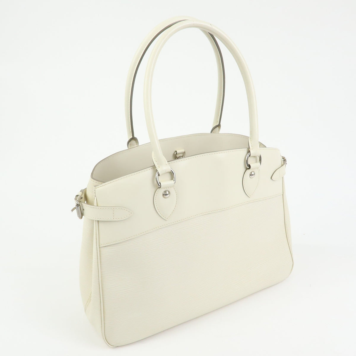 Louis Vuitton Passy Epi Leather White Leather Tote Bag Bag (Pre-Owned)