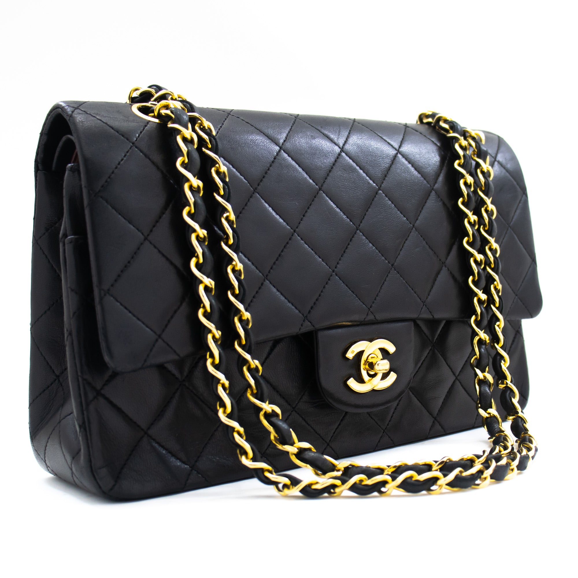 Chanel Double Flap Black Leather Shoulder Bag (Pre-Owned)