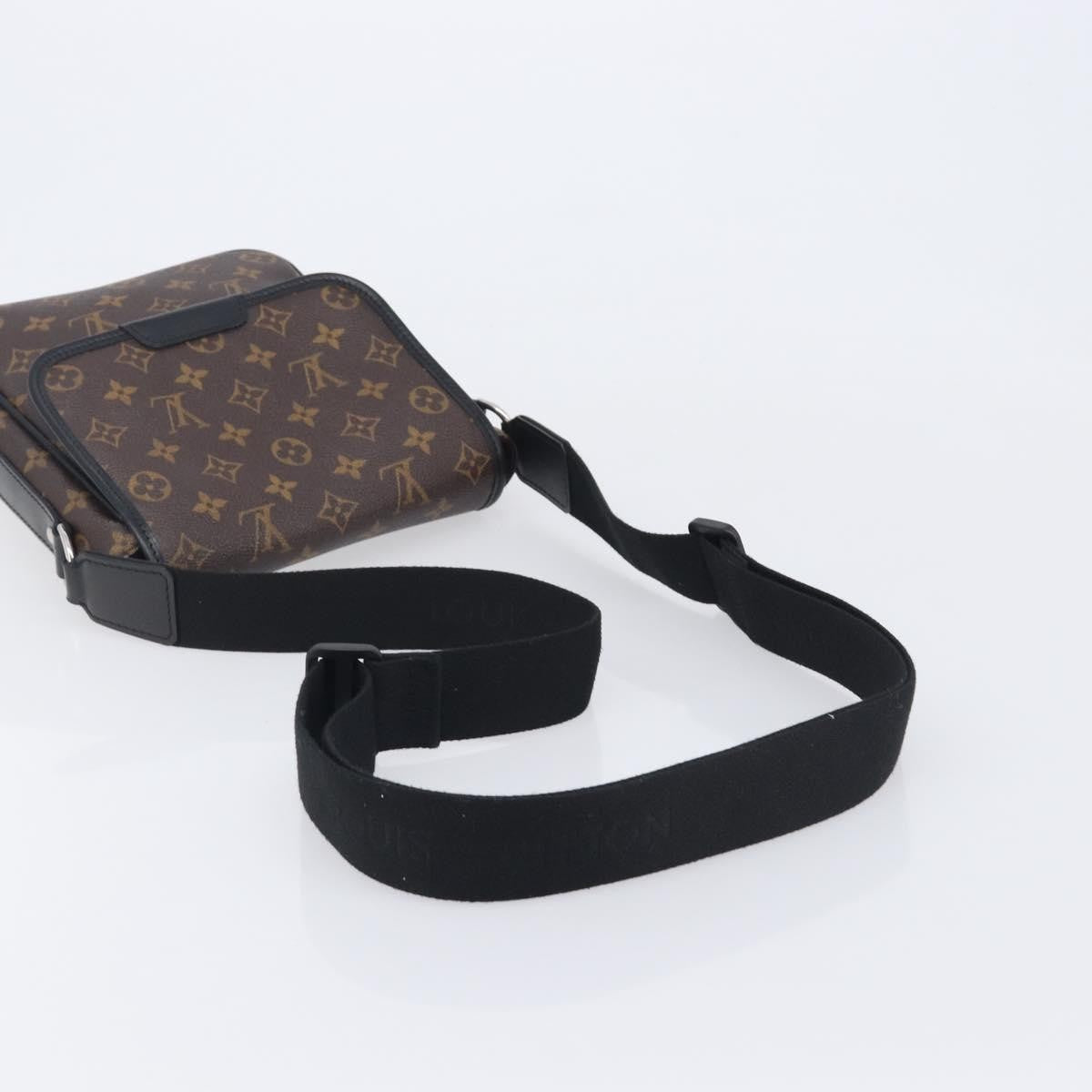 Louis Vuitton Bass Messenger Macassar Monogram Canvas Brown Canvas Handbag (Pre-Owned)