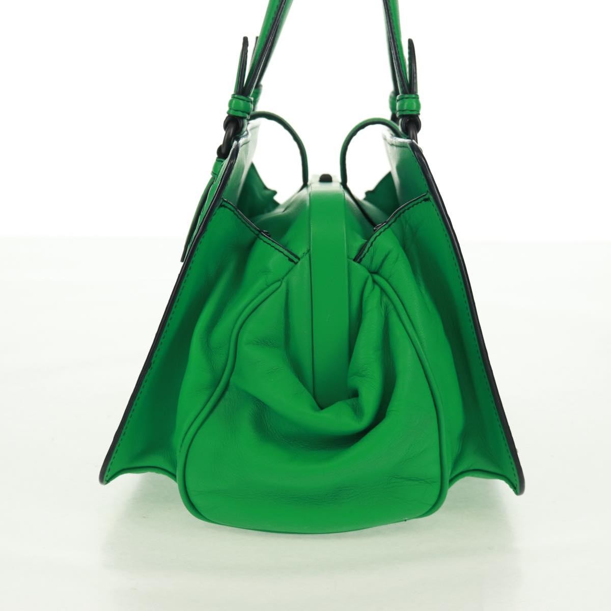 Bottega Veneta Intrecciato Leather Green Leather Handbag (Pre-Owned)