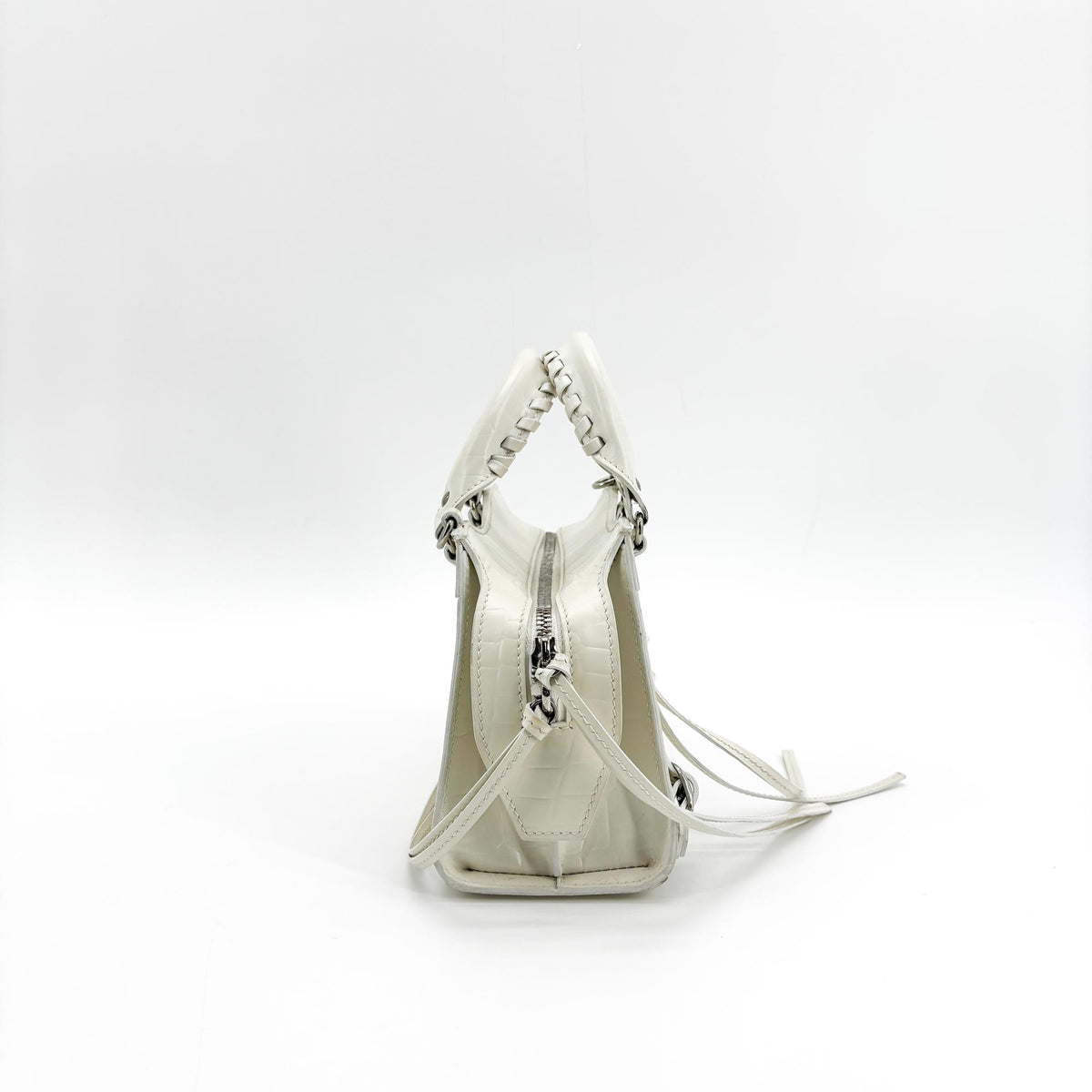 Balenciaga Neo Classic City Leather White Leather Handbag (Pre-Owned)