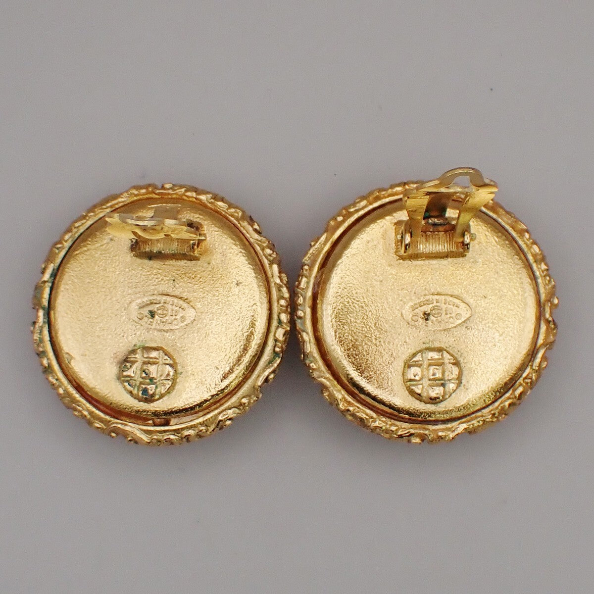 Chanel Vintage Cc Logo Round Clip-On Metal With Crystals Gold Gold_Plated,Pearl Earrings Jewelry (Pre-Owned)