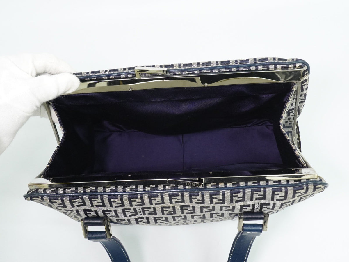 Fendi Vintage Shoulderbag Canvas Navy Canvas Shoulder Bag Bag (Pre-Owned)
