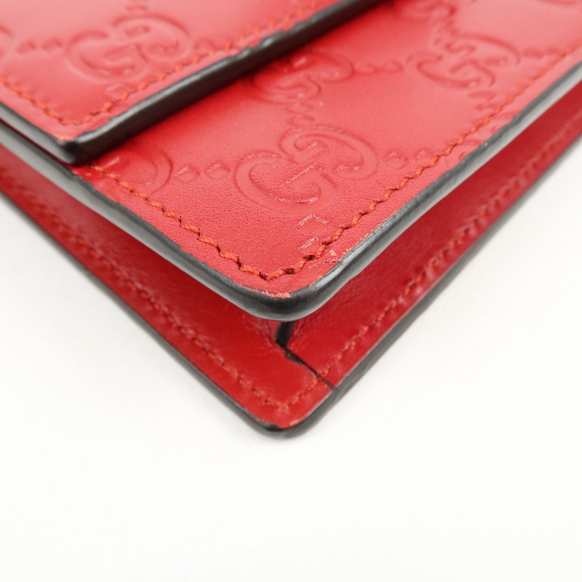 Gucci Cherries Wallet On Chain Guccissima Leather Red Leather Crossbody Bag Bag (Pre-Owned)