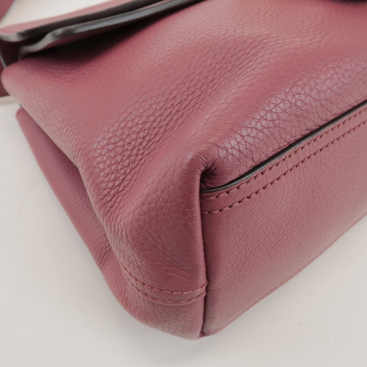 Gucci Gg Marmont Leather Pink Leather Shoulder Bag Bag (Pre-Owned)