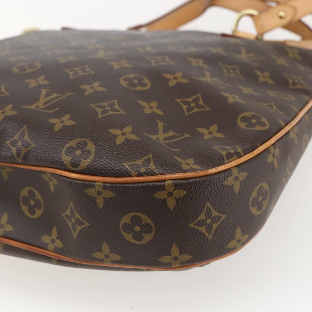 Louis Vuitton Odeon Monogram Canvas Brown Canvas Shoulder Bag Bag (Pre-Owned)