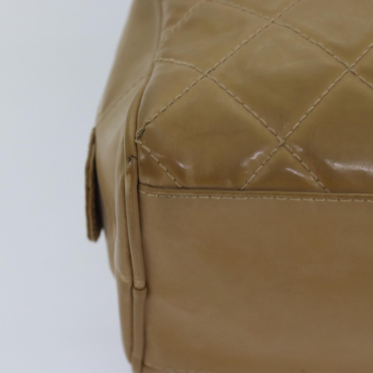 Chanel Square Stitch Toiletry Lambskin Beige Leather Clutche & Pouche Bag (Pre-Owned)