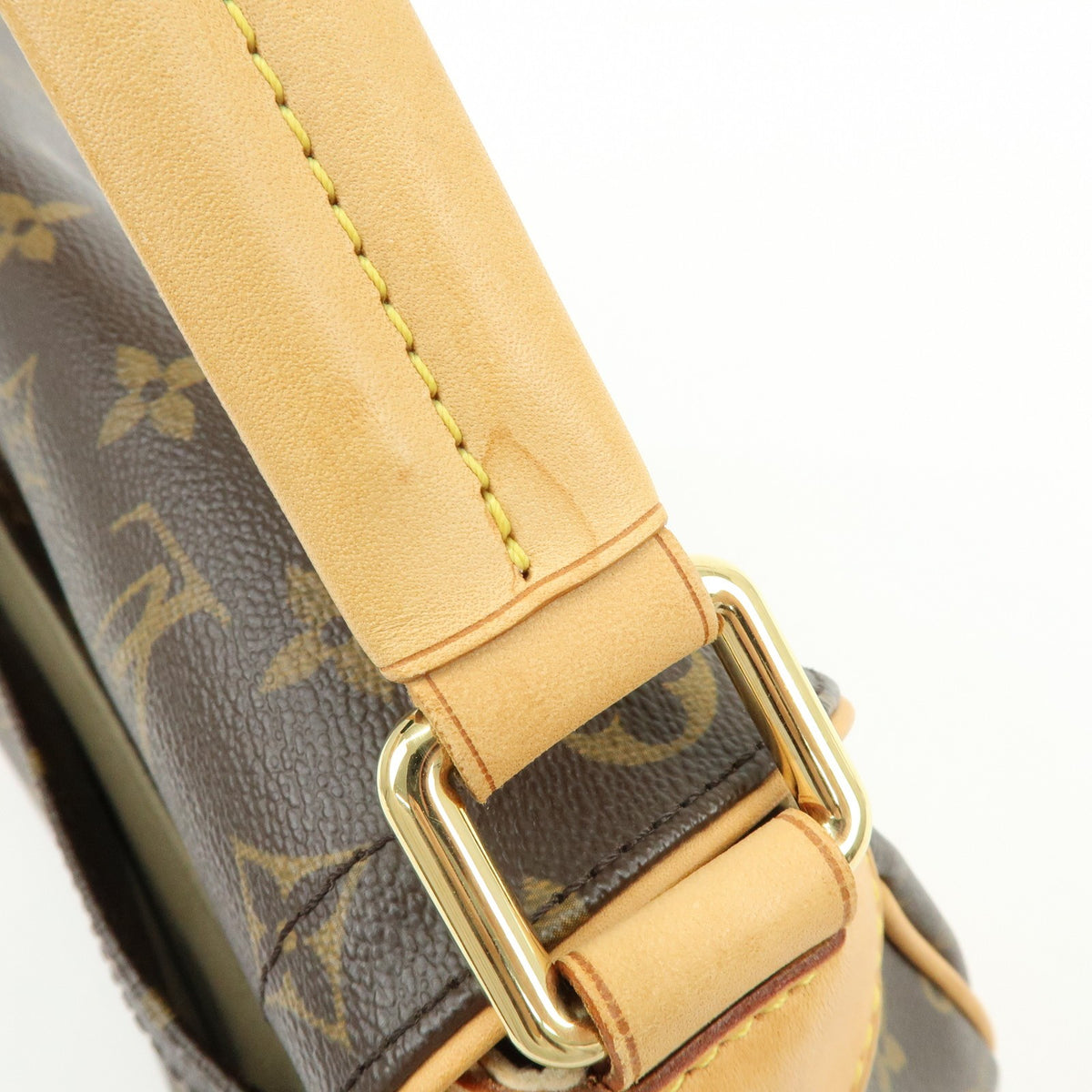 Louis Vuitton Beverly Monogram Canvas Brown Canvas Handbag (Pre-Owned)