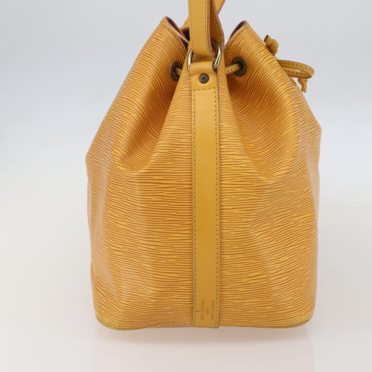 Louis Vuitton Petit Noe Epi Leather Yellow Leather Shoulder Bag Bag (Pre-Owned)