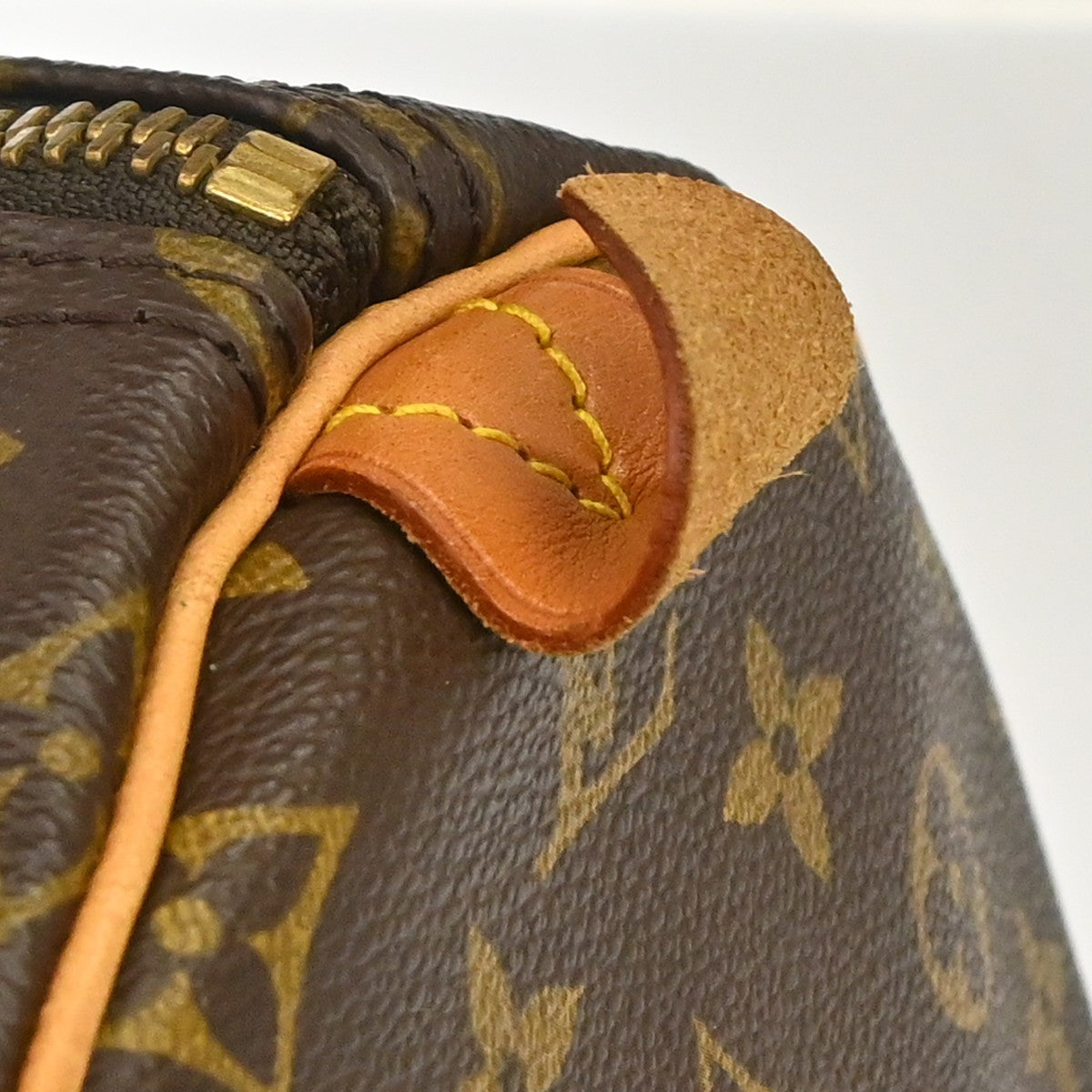 Louis Vuitton Keepall Monogram Brown Canvas Travel Bag Bag (Pre-Owned)