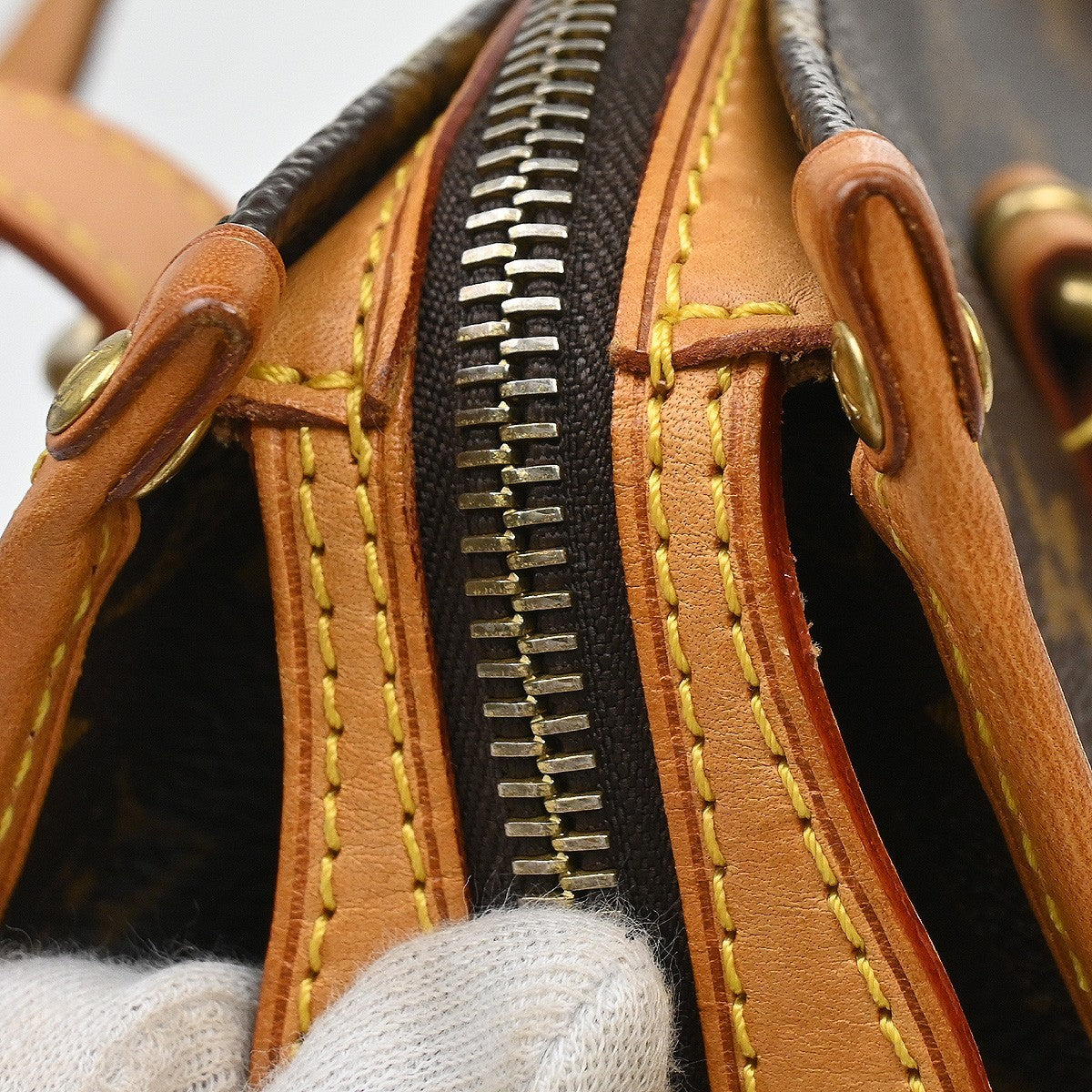 Louis Vuitton Popincourt Tote Monogram Canvas Brown Canvas Tote Bag Bag (Pre-Owned)