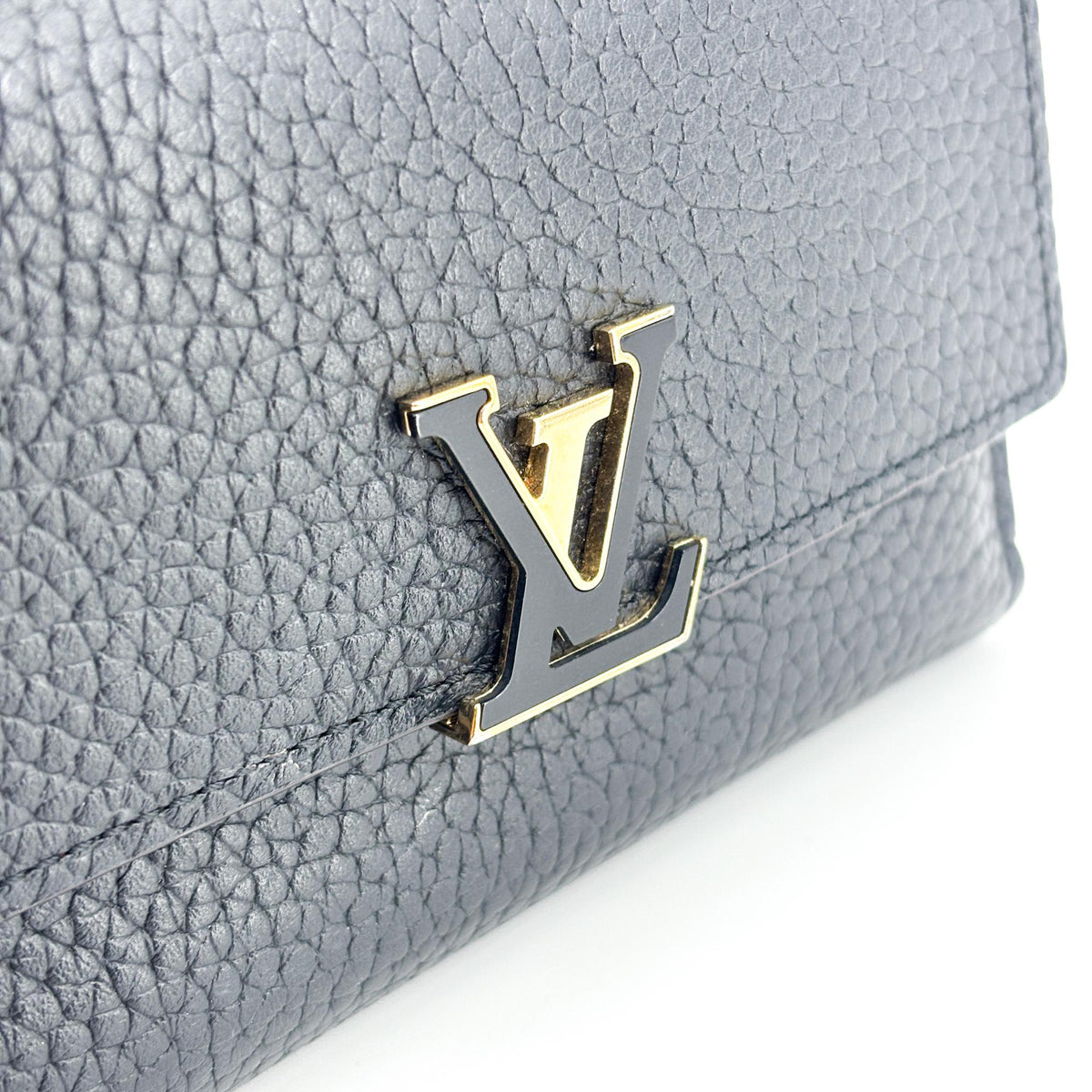 Louis Vuitton Capucines Taurillon Leather Black Leather Wallets Accessory (Pre-Owned)