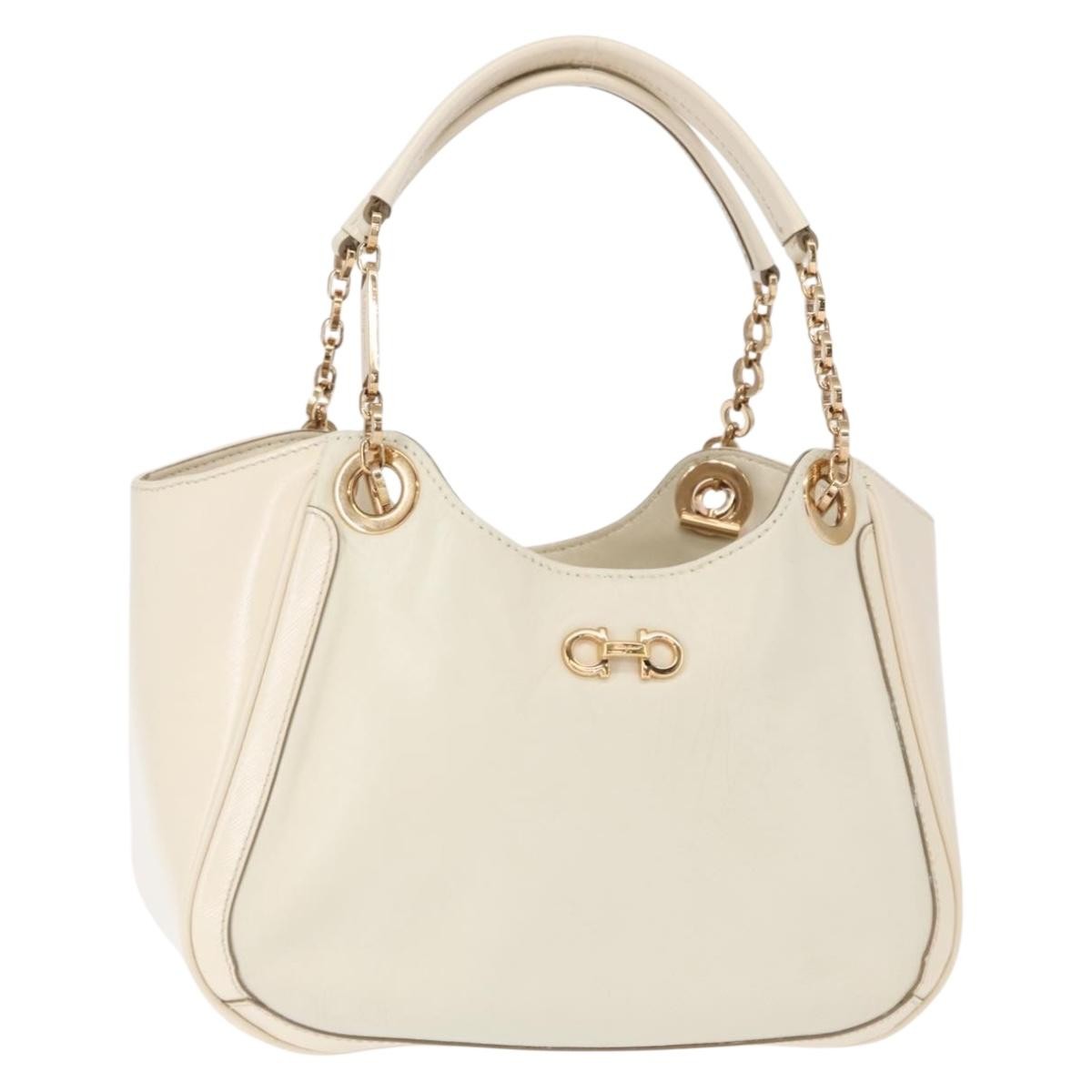 Salvatore Ferragamo Betulla Chain Tote Leather White Leather Handbag (Pre-Owned)