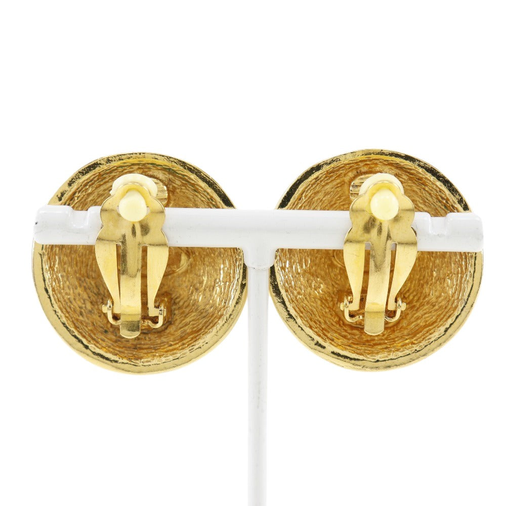 Chanel Matelassé Gold Gold Plated Earring Jewelry (Pre-Owned)