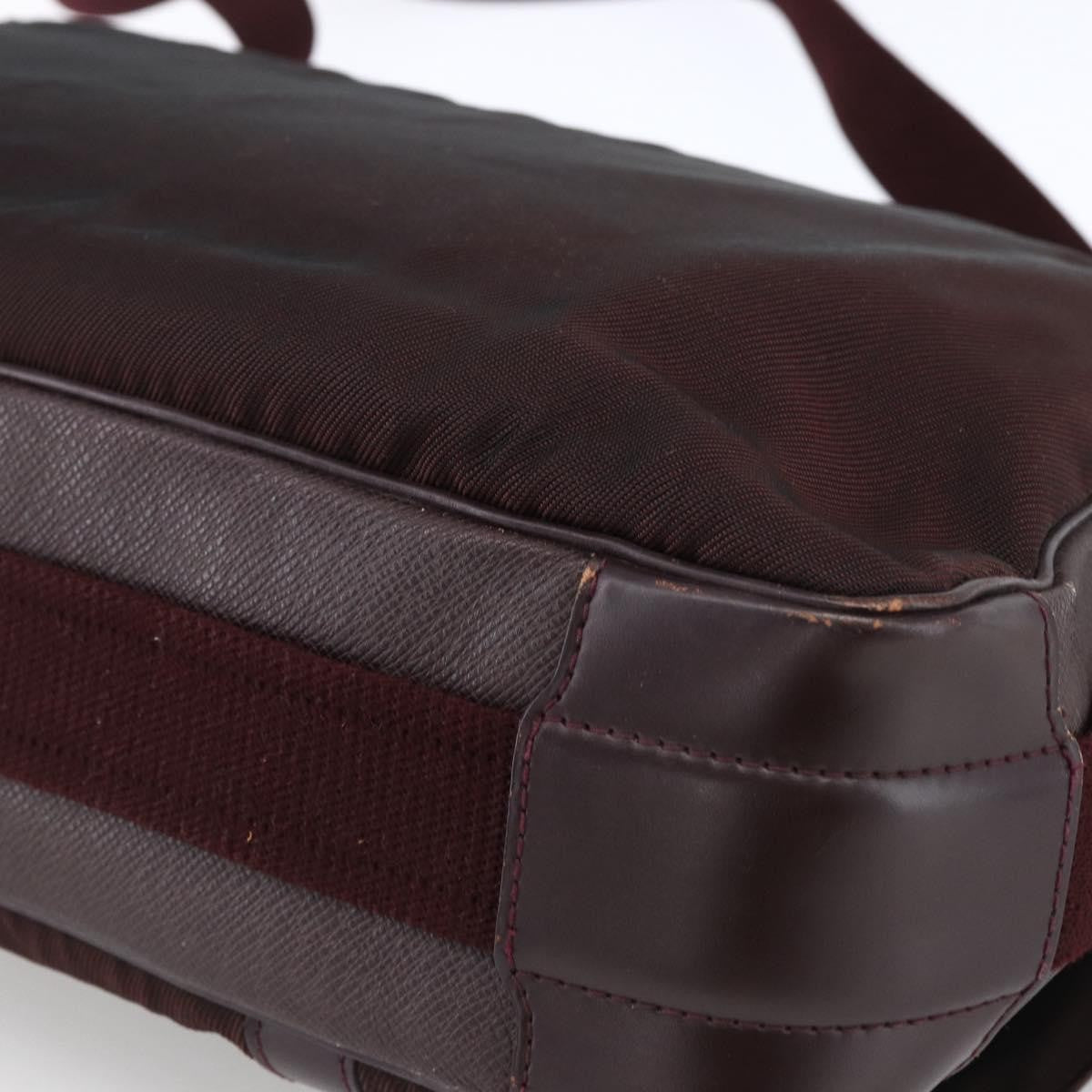 Louis Vuitton Dersou Taiga Leather And Canvas Brown Leather Shoulder Bag Bag (Pre-Owned)