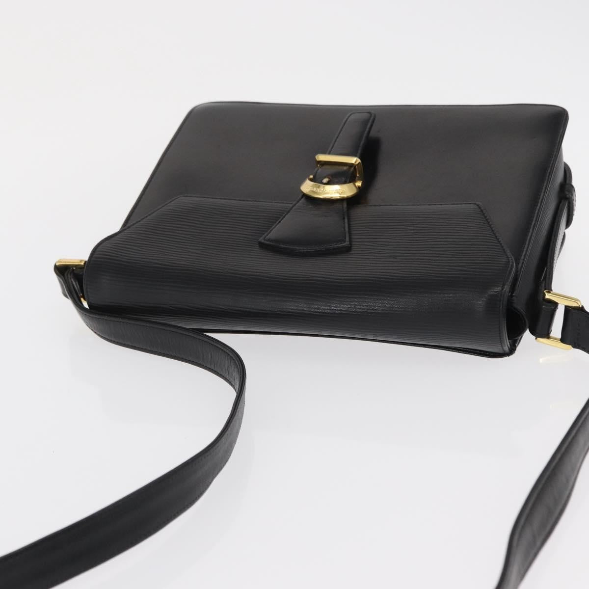 Valentino Garavani Vintage Leather Black Leather Shoulder Bag Bag (Pre-Owned)