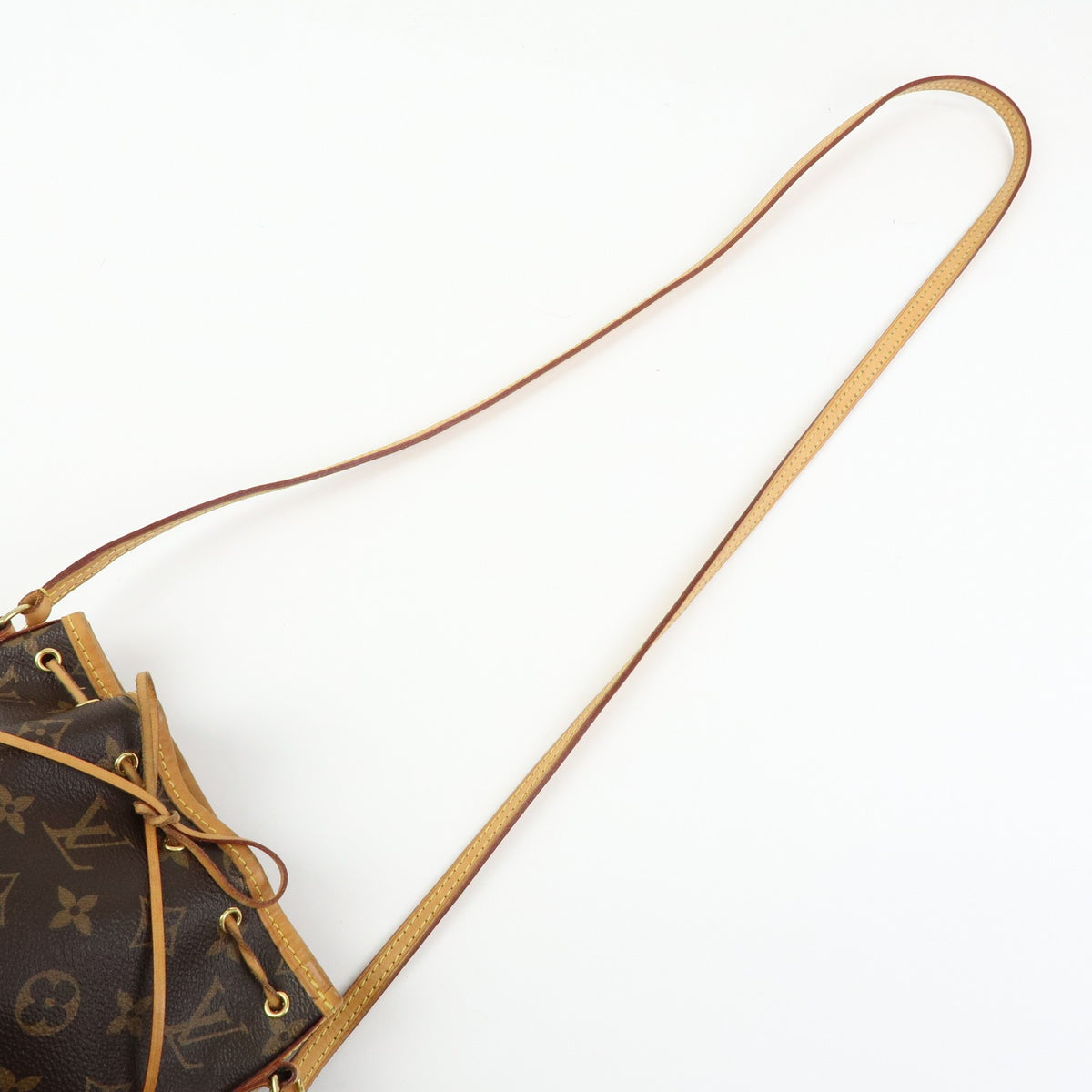 Louis Vuitton Noe Monogram Canvas Brown Canvas Shoulder Bag Bag (Pre-Owned)