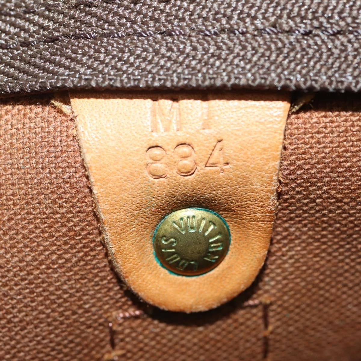 Louis Vuitton Keepall Monogram Canvas Brown Canvas Travel Bag Bag (Pre-Owned)