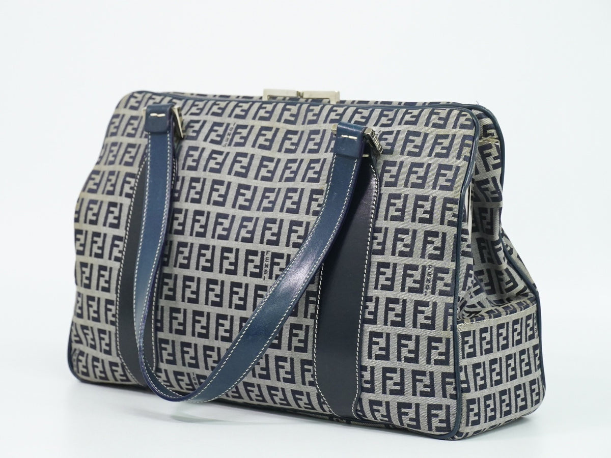 Fendi Vintage Shoulderbag Canvas Navy Canvas Shoulder Bag Bag (Pre-Owned)