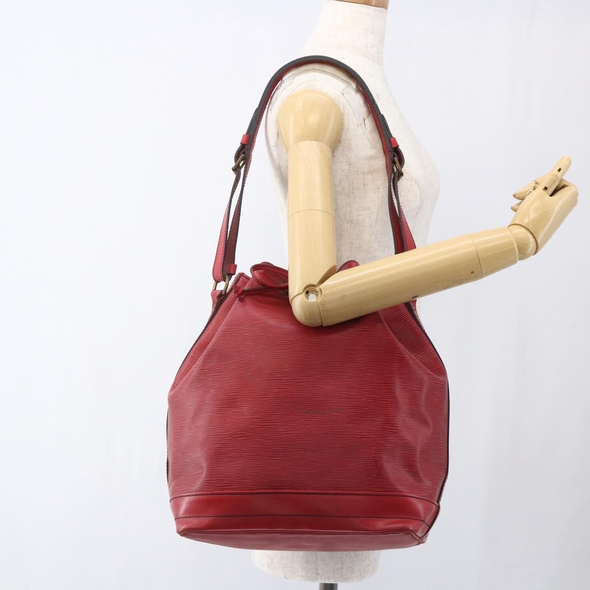 Louis Vuitton Petit Noe Nm Epi Leather Red Leather Shoulder Bag Bag (Pre-Owned)