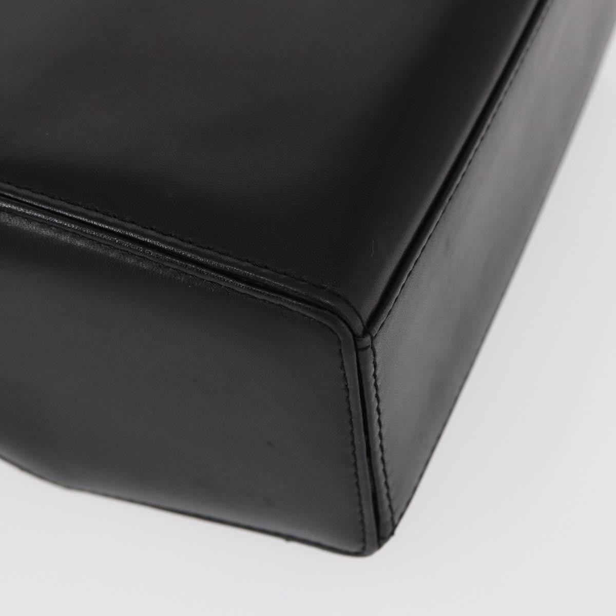 Givenchy Vintage 4G Leather Black Leather Handbag (Pre-Owned)