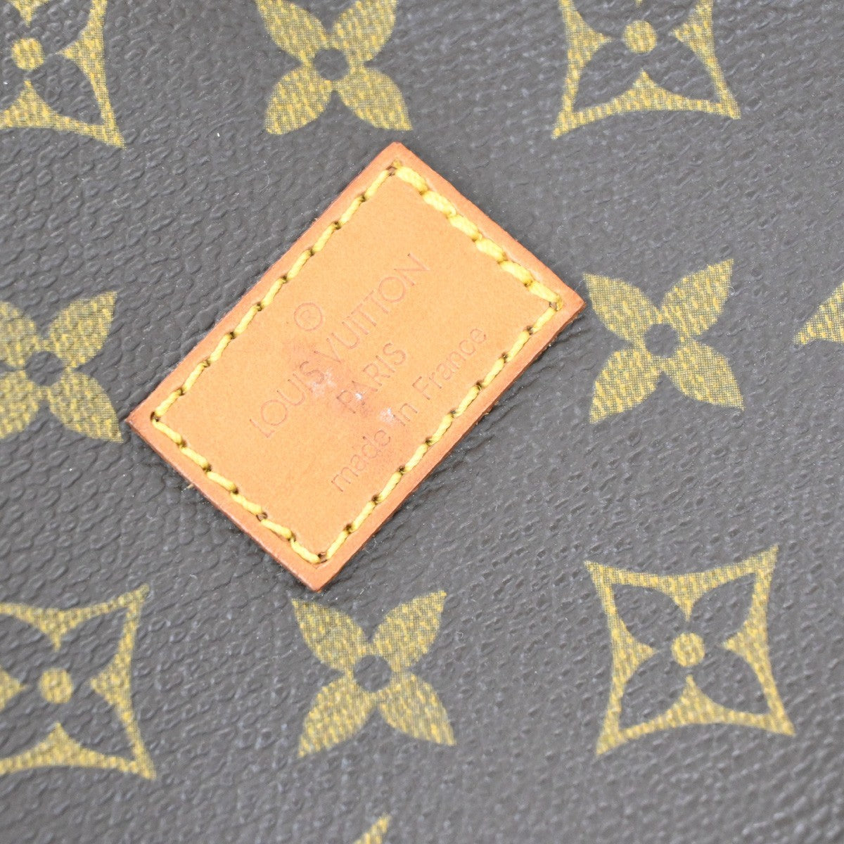 Louis Vuitton Saumur Monogram Canvas Brown Canvas Shoulder Bag Bag (Pre-Owned)
