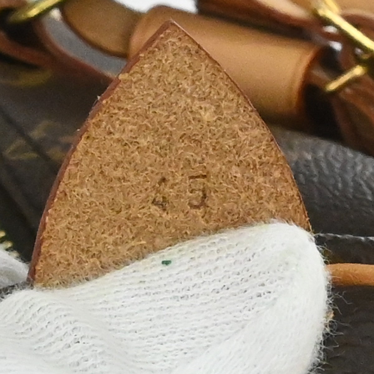 Louis Vuitton Keepall Monogram Canvas Brown Canvas Travel Bag Bag (Pre-Owned)