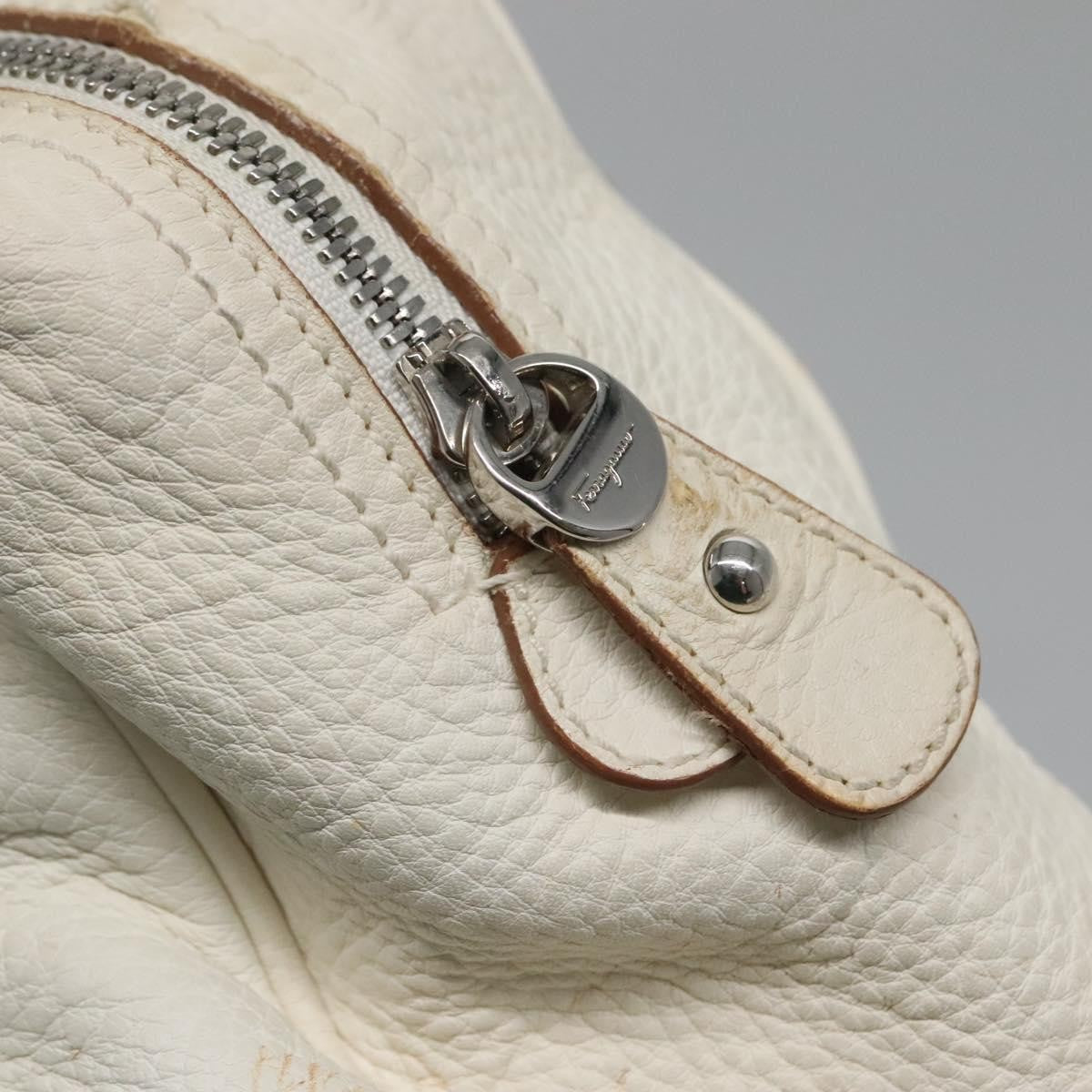 Salvatore Ferragamo Gancini Buckle Leather White Leather Shoulder Bag Bag (Pre-Owned)