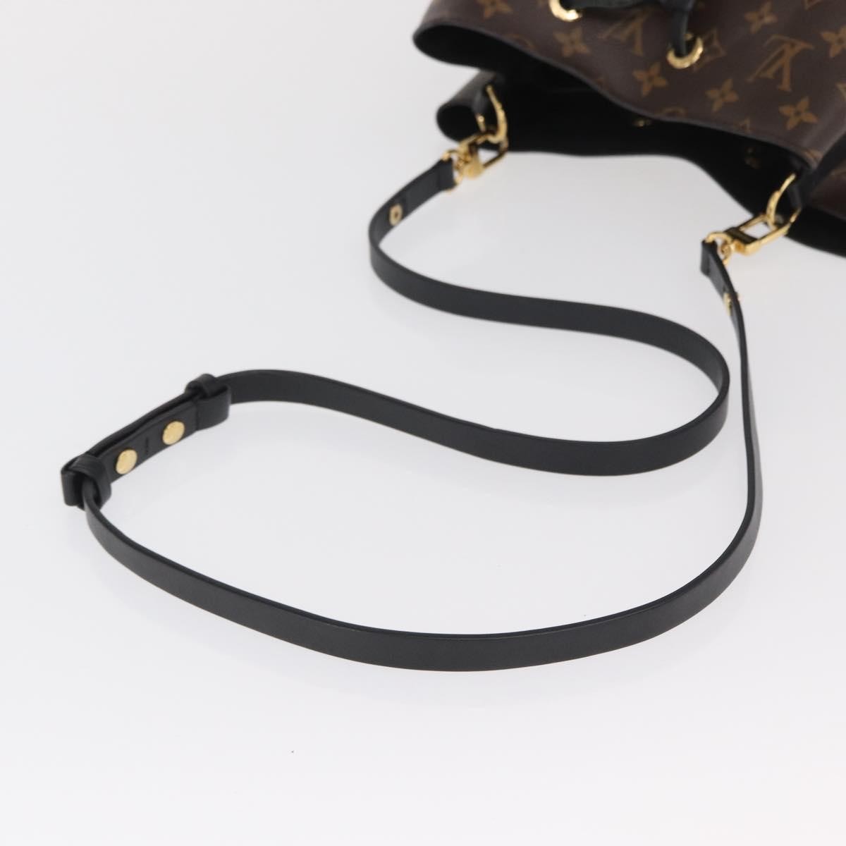 Louis Vuitton Neonoe Monogram Canvas Black Canvas Shoulder Bag Bag (Pre-Owned)