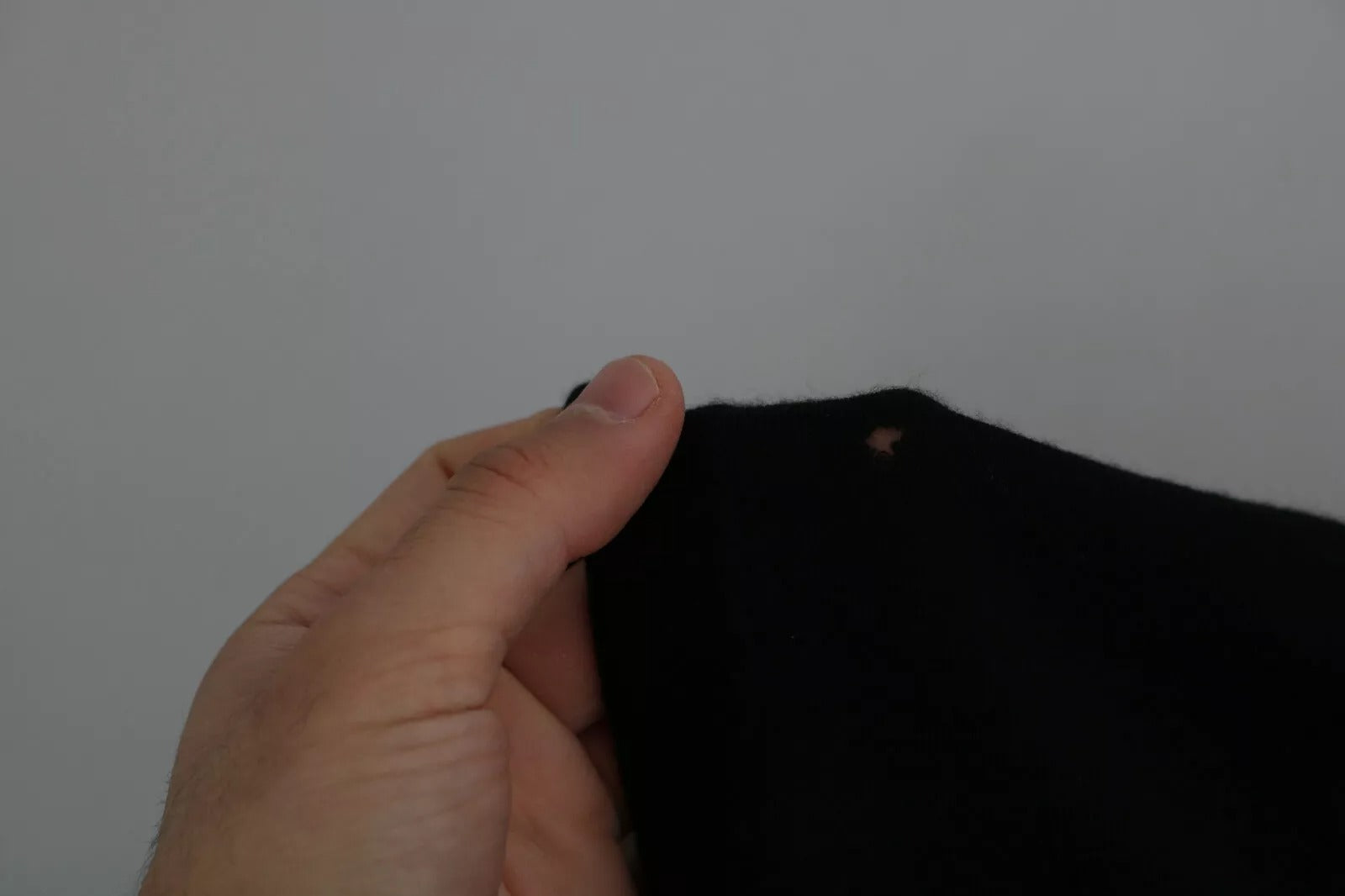 Dolce & Gabbana Black Cashmere Crewneck Pullover Men's Sweater (Pre-Owned)