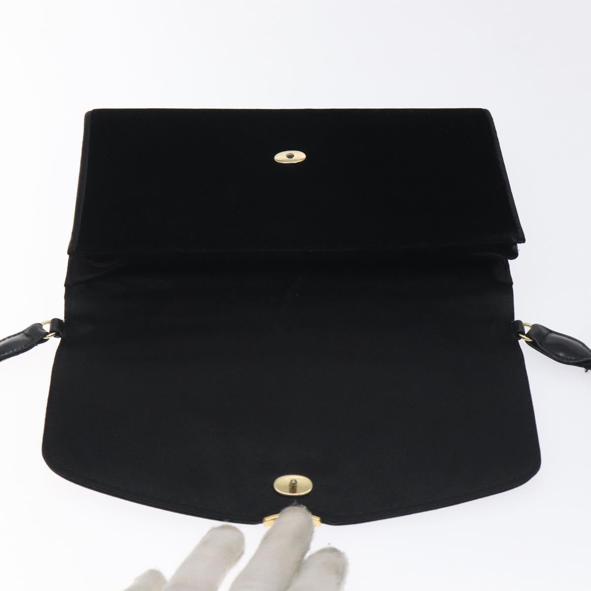 Gucci Vintage Flap Velvet Black Velvet Shoulder Bag Bag (Pre-Owned)