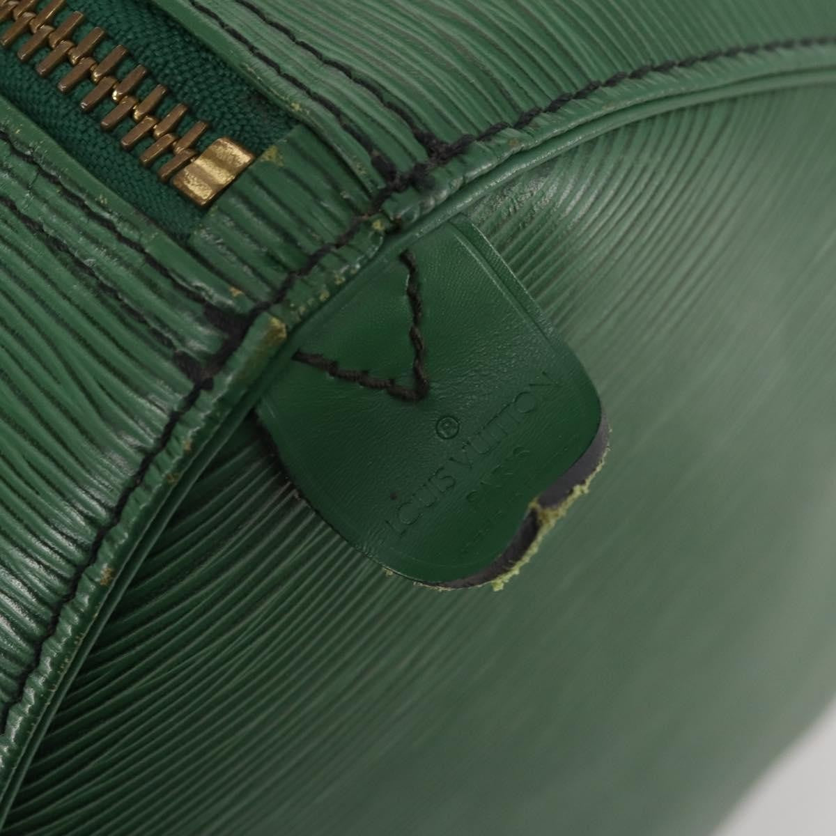 Louis Vuitton Keepall Epi Leather Green Leather Travel Bag Bag (Pre-Owned)