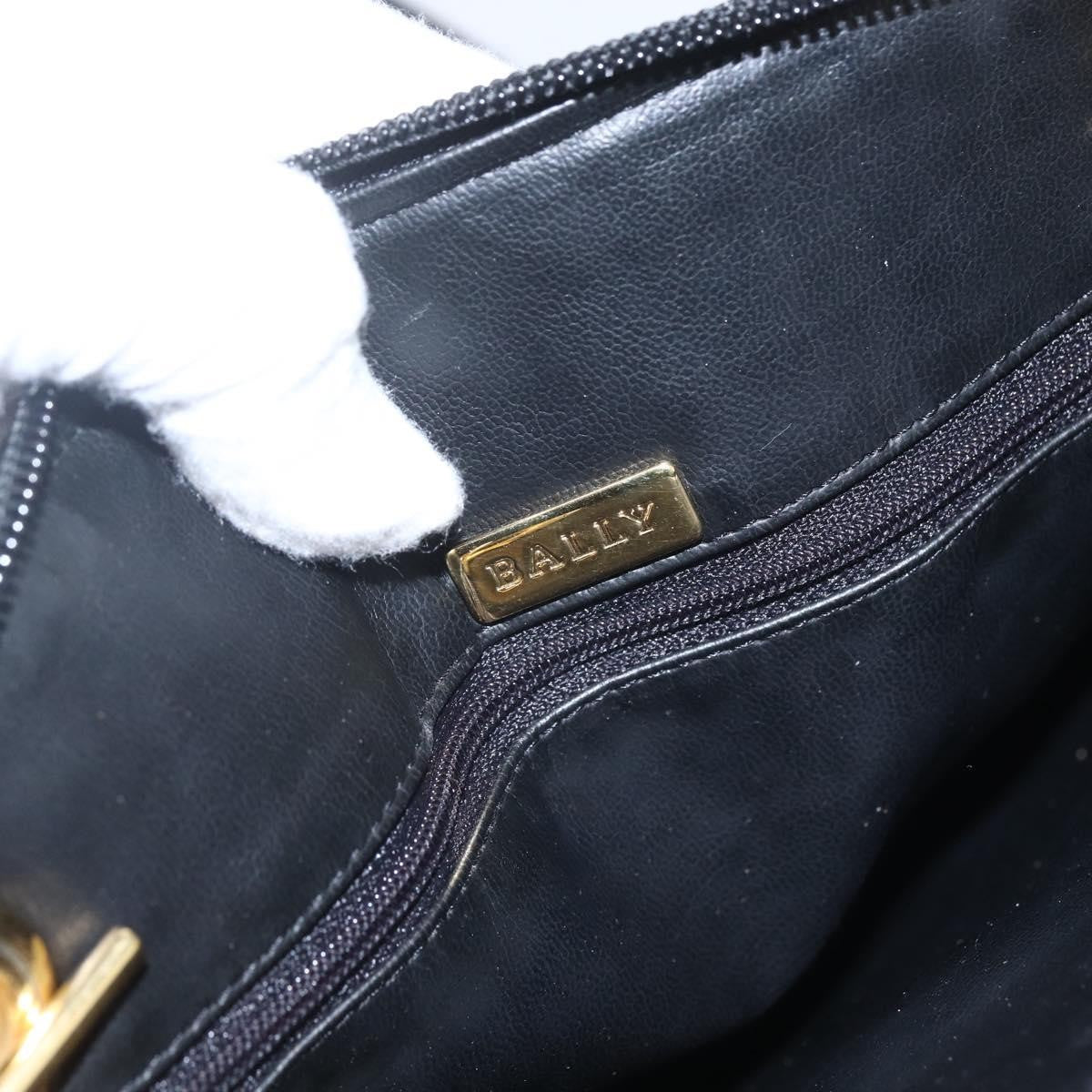 Bally Vintage Chain Quilted Leather Black Leather Shoulder Bag Bag (Pre-Owned)