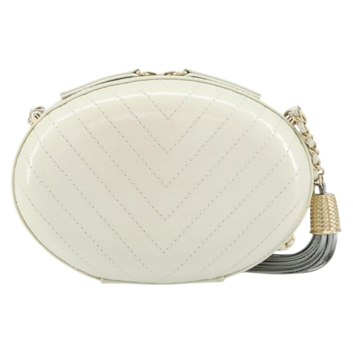 Chanel La Pausa Evening Chevron Lambskin With Applique White Leather Shoulder Bag Bag (Pre-Owned)