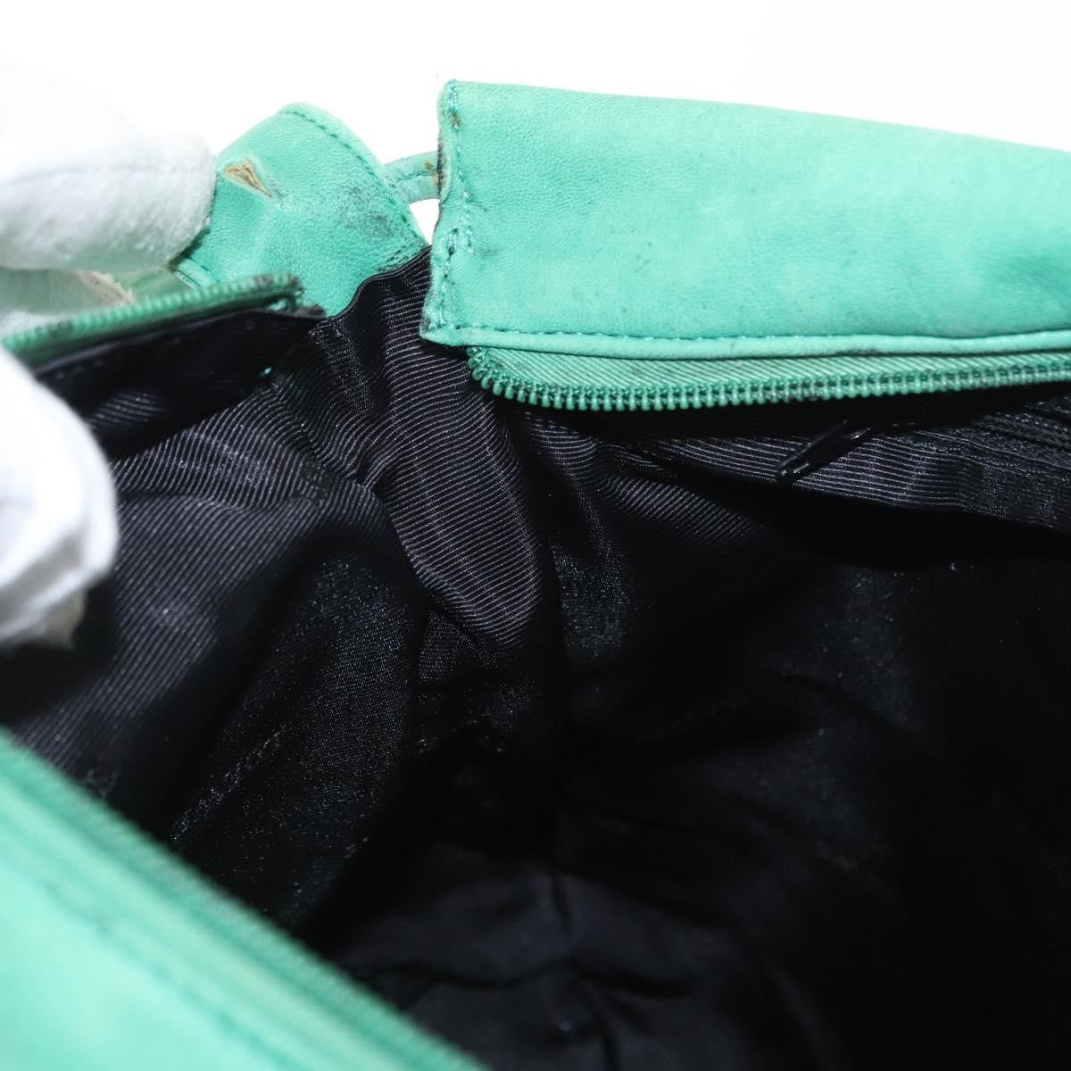 Loewe Vintage Leather Green Leather Shoulder Bag Bag (Pre-Owned)