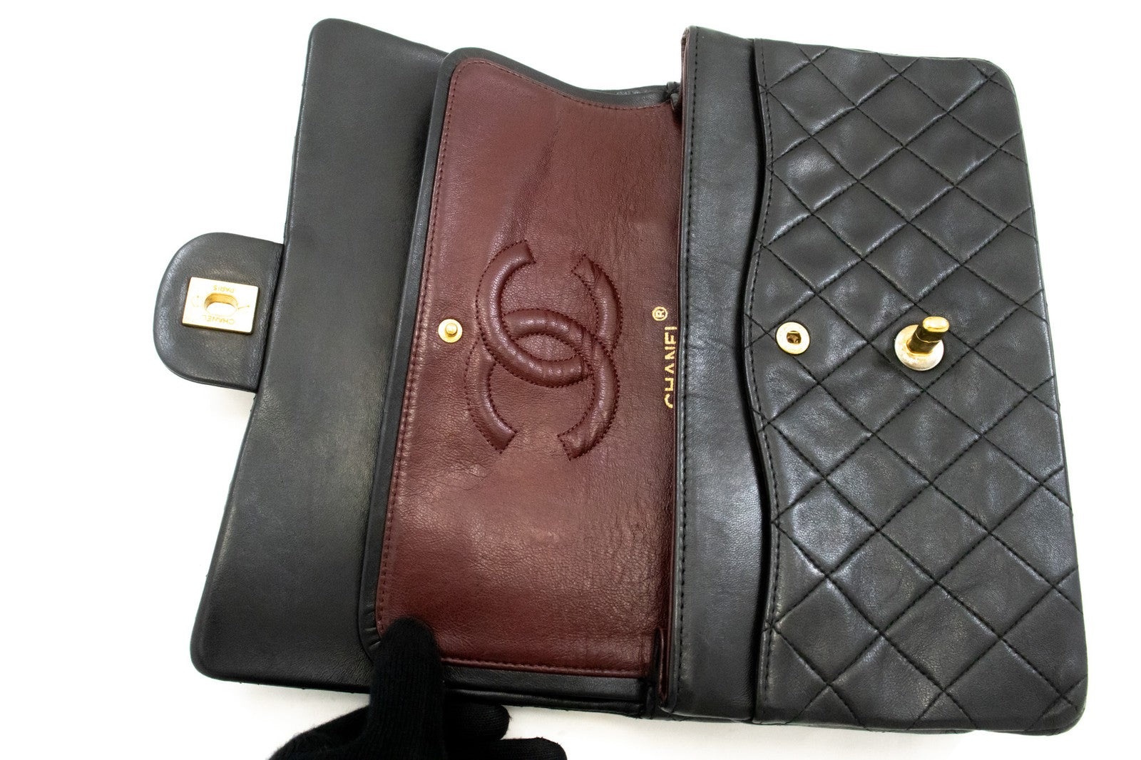 Chanel Classic Flap Lambskin Black Leather Crossbody Bag Bag (Pre-Owned)