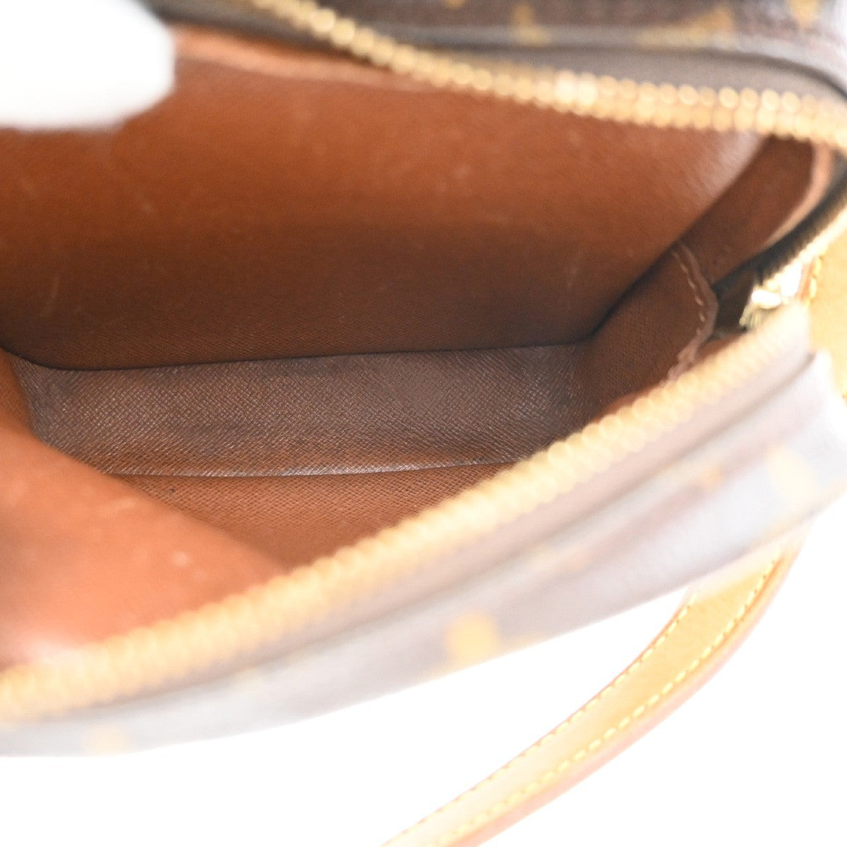 Louis Vuitton Amazone Monogram Canvas Brown Canvas Handbag (Pre-Owned)
