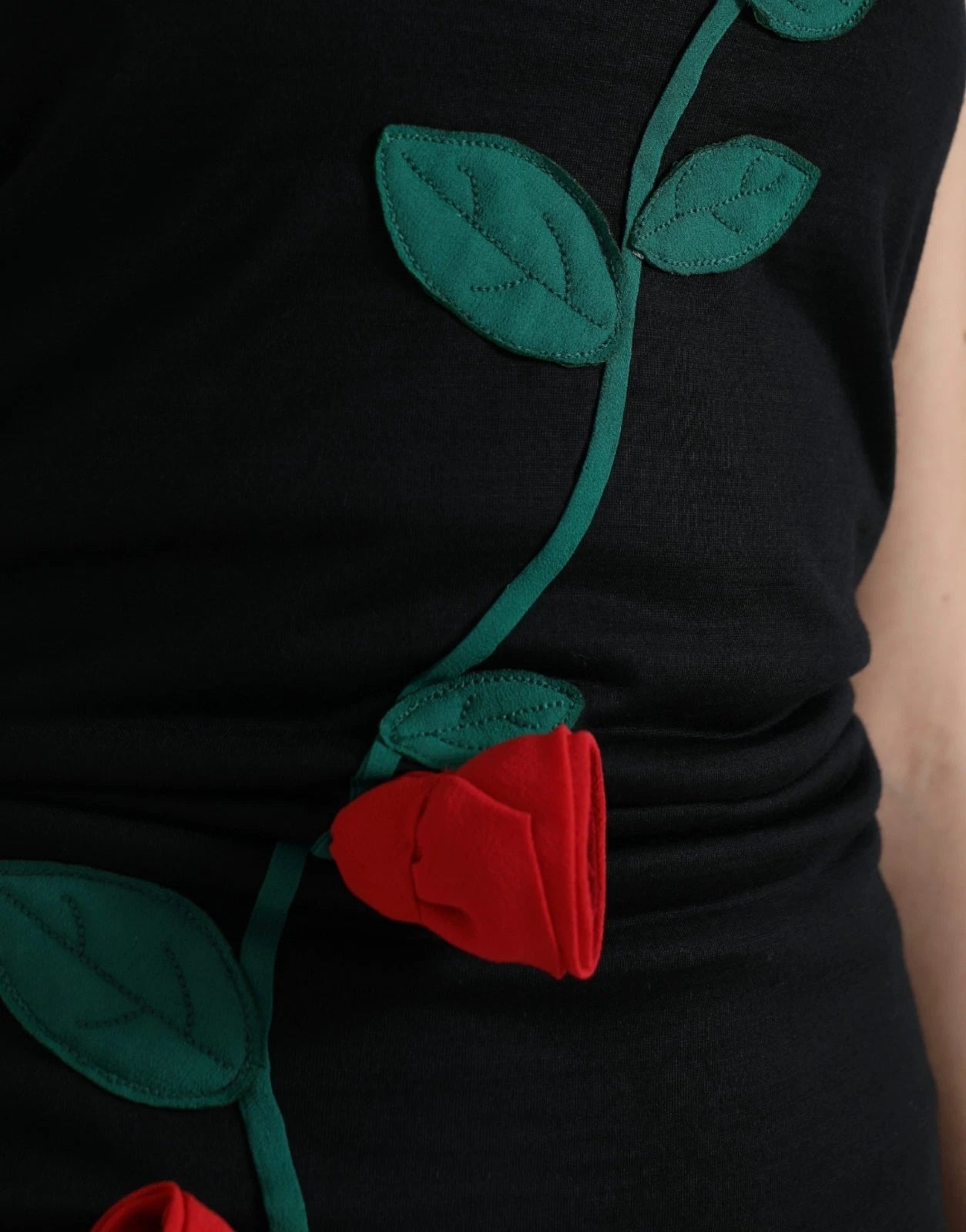 Dolce & Gabbana Black Wool Sleeveless Rose Applique Women's Dress