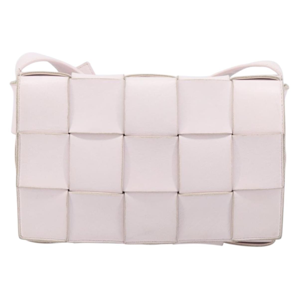 Bottega Veneta Cassette Maxi Intrecciato Leather Pink Leather Crossbody Bag Bag (Pre-Owned)