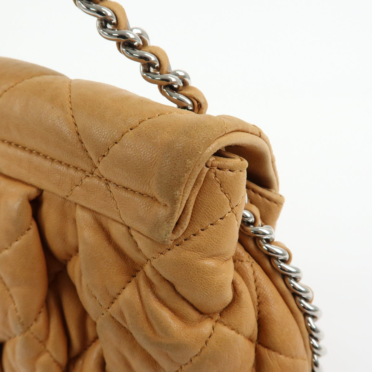 Chanel Chain Around Flap Quilted Leather Brown Leather Handbag (Pre-Owned)