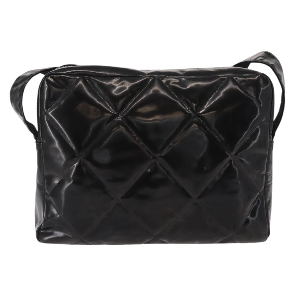 Chanel Vintage Enamel Black Patent_Leather Shoulder Bag Bag (Pre-Owned)