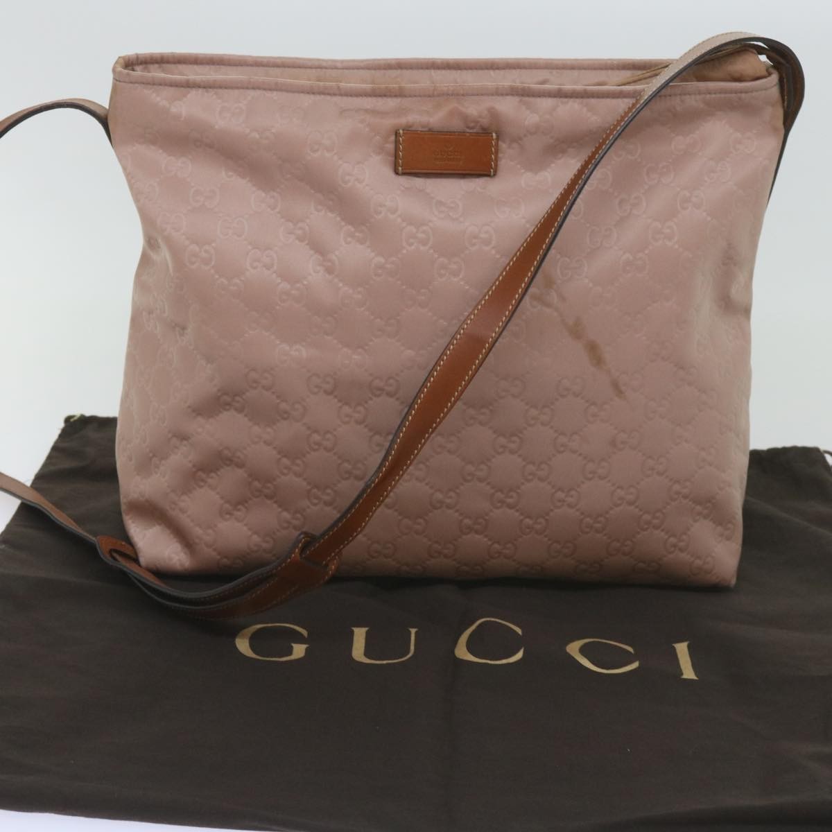 Gucci Gg Canvas Canvas Pink Canvas Shoulder Bag Bag (Pre-Owned)