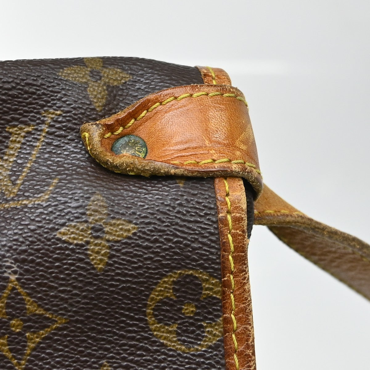 Louis Vuitton Saumur Monogram Canvas Brown Canvas Shoulder Bag Bag (Pre-Owned)