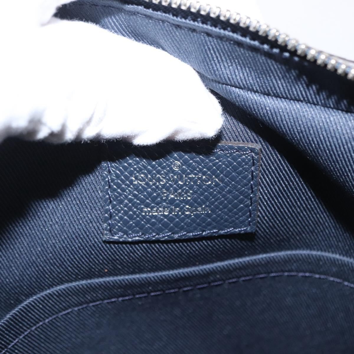 Louis Vuitton Alex Messenger Taiga Leather Navy Leather Shoulder Bag Bag (Pre-Owned)