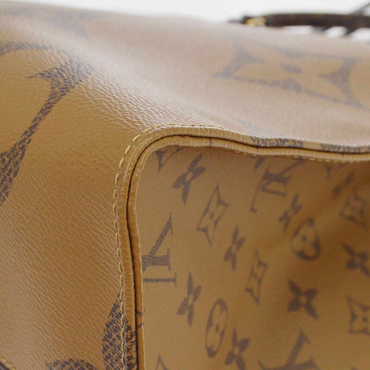 Louis Vuitton Onthego Reverse Monogram Giant Brown Canvas Tote Bag Bag (Pre-Owned)