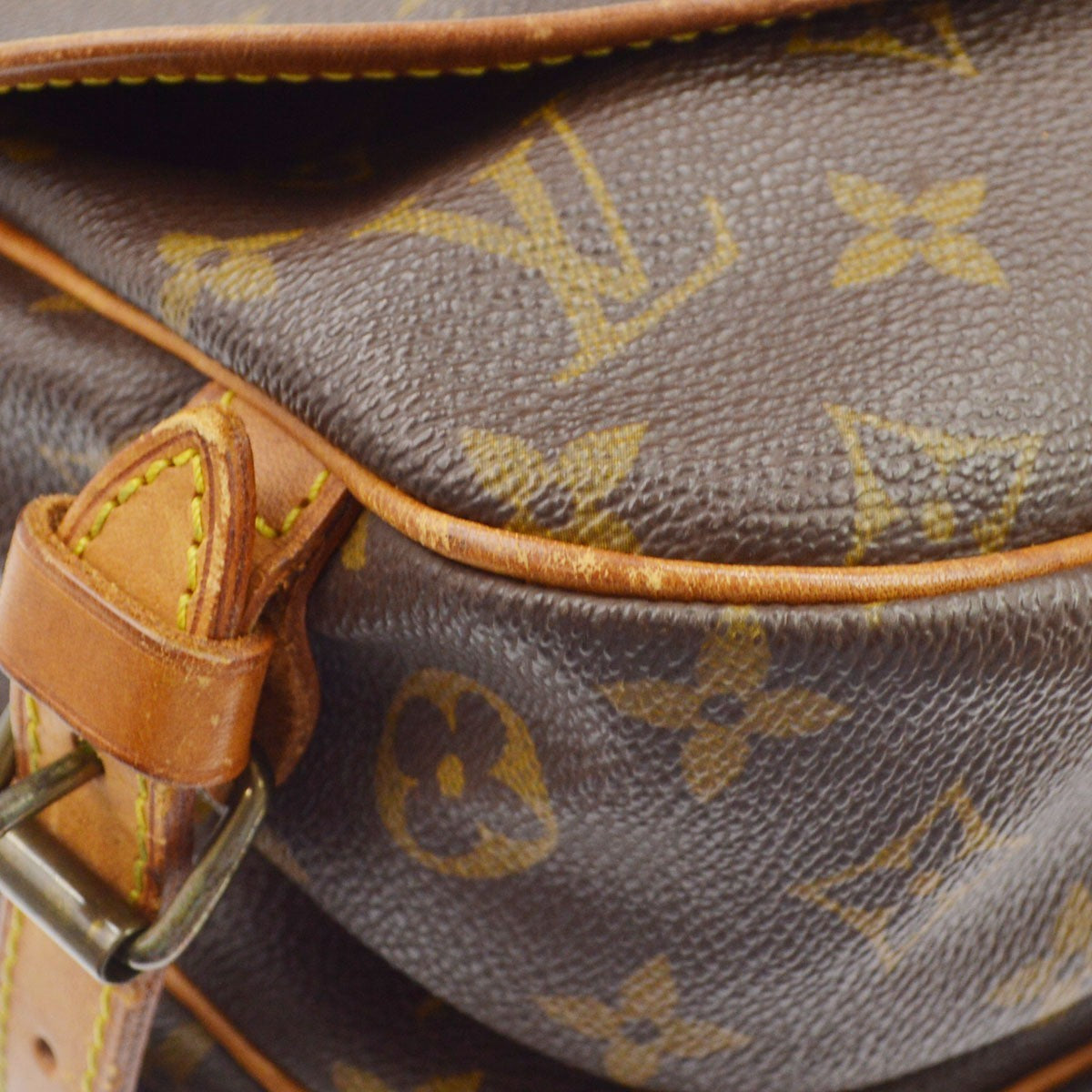 Louis Vuitton Saumur Monogram Canvas Brown Canvas Shoulder Bag Bag (Pre-Owned)