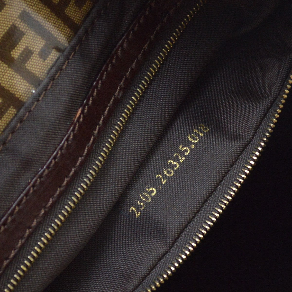 Fendi Handbag Cuir Brown Canvas Handbag (Pre-Owned)