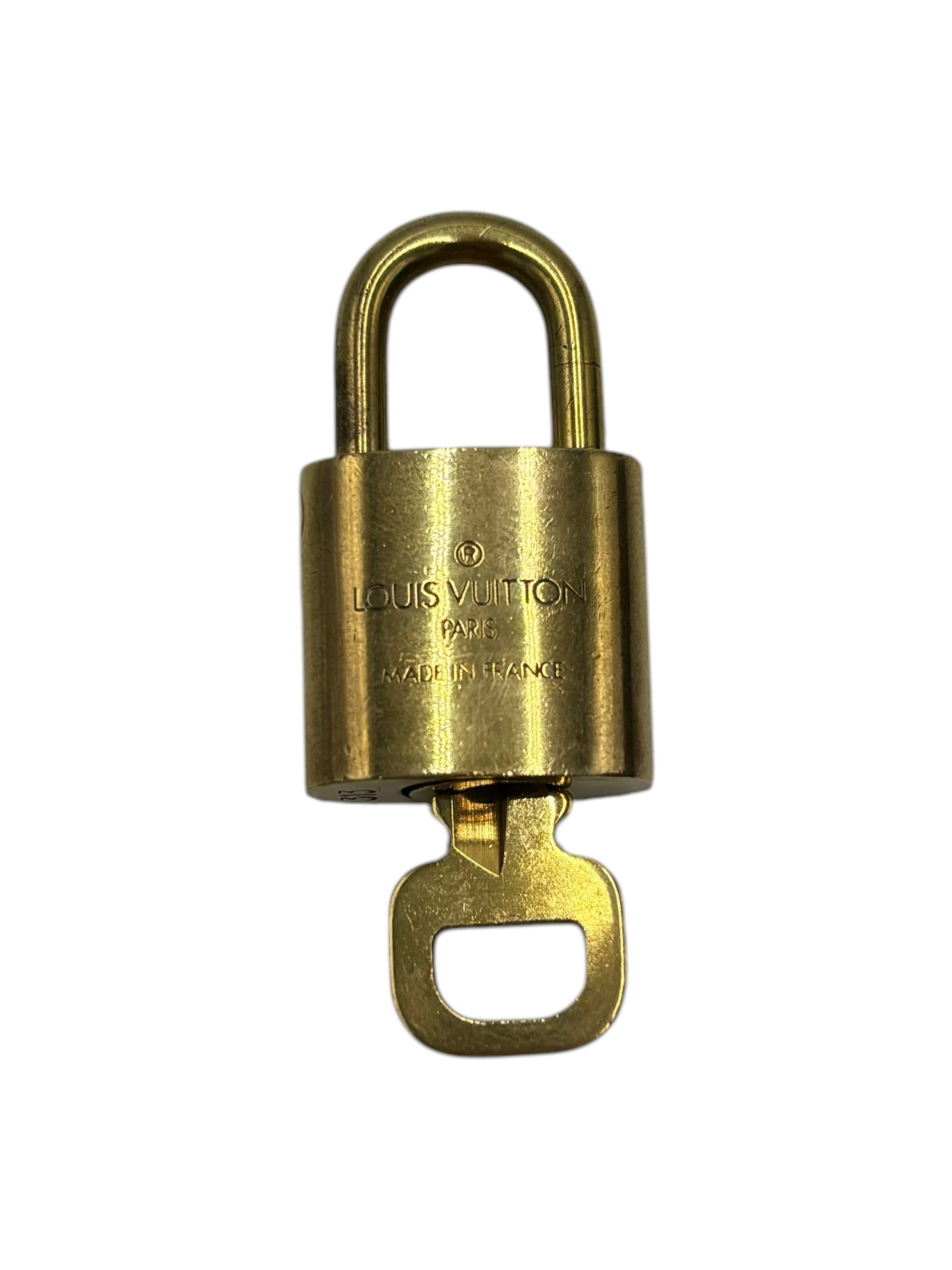 Louis Vuitton Padlock And Key Logo Cufflinks Metal Gold Metal Charms And Keychains Accessory (Pre-Owned)